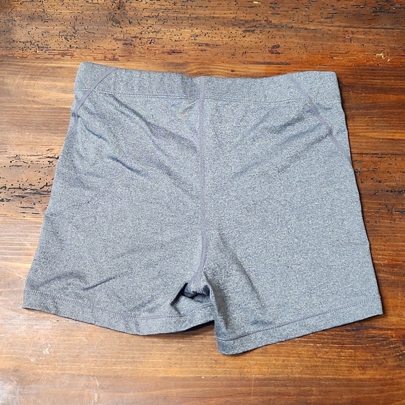 Nike Dri-Fit Shorts - Picture 2 of 2